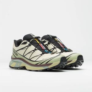 New Salomon XT-6 Goretex Sneakers size 8.5 / 40 2/3.